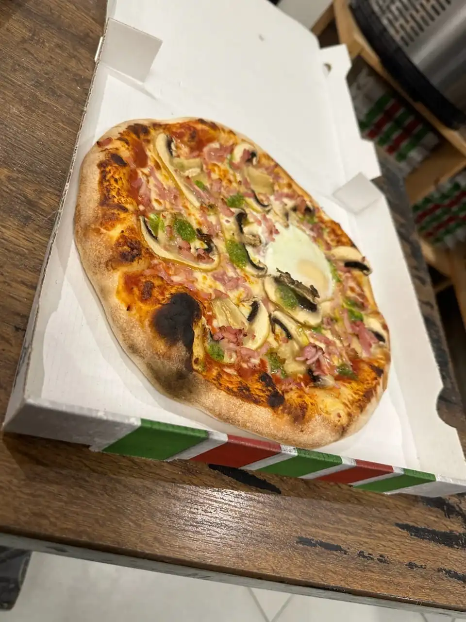 Pizza Forestière aux champignons - Yol'O Pizza rue de Flandre
